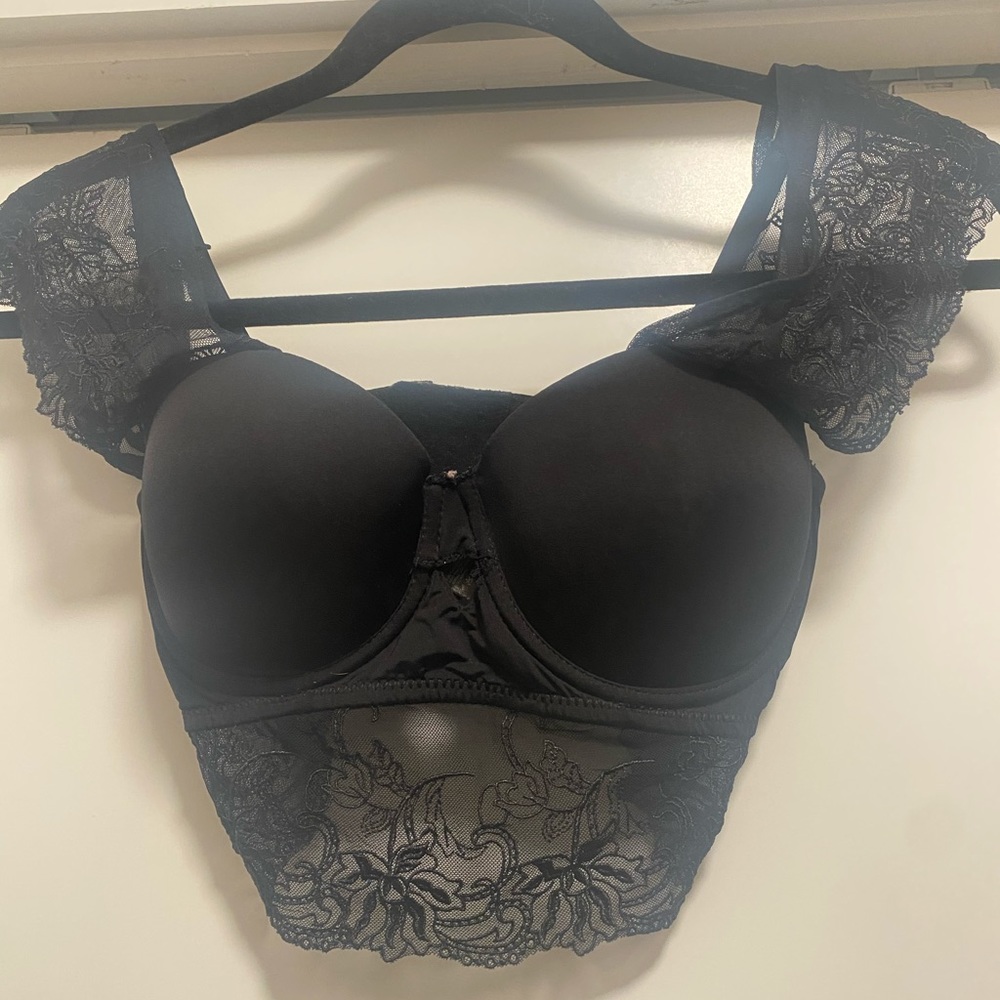 Lace crop top